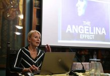 Η Νατάσα Παζαΐτη Μίλησε σε εκδήλωση στο Βύρωνα για τον καρκίνο του μαστού