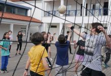 Αγαπητοί γονείς… έχετε μαύρα μεσάνυχτα!