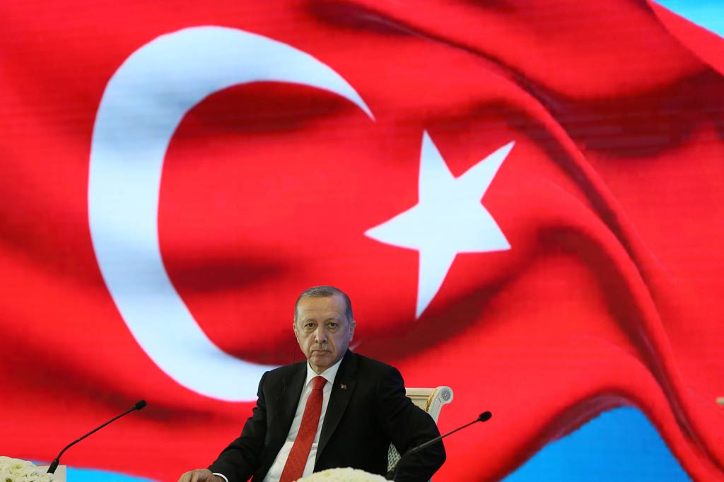 Καταρρέει ο Ερντογάν