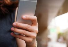 Η κινητή τηλεφωνία στη μάχη κατά του κορωνοϊού – Τι θα γίνει με τα προσωπικά δεδομένα