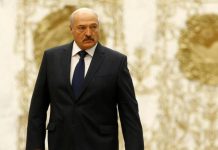 Στην «τελευταία δικτατορία της Ευρώπης» ο κορωνοϊός γιατρεύεται με βότκα, σάουνα και ποδόσφαιρο!