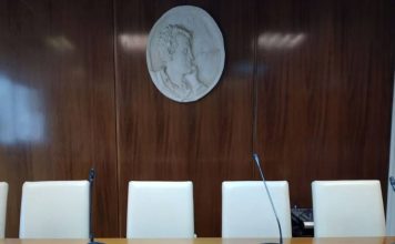 Αναβλήθηκε η συνεδρίαση του Δημοτικού Συμβουλίου για την εκπαίδευση, μετά τις αντιδράσεις της αντιπολίτευσης