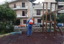 Απολυμάνθηκαν και λειτουργούν οι παιδικές χαρές στο δήμο