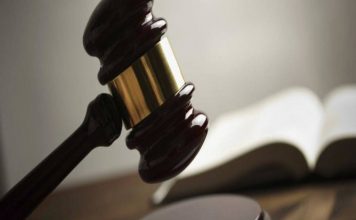 Δ. Βύρωνα: Εξώδικο στον Δ. Σουλιώτη για τις καταγγελίες σχετικά με τις ασφαλτοστρώσεις