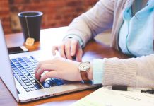 Aλλαγές σε 8ωρο, υπερωρίες, απεργίες με το νέο εργασιακό νομοσχέδιο