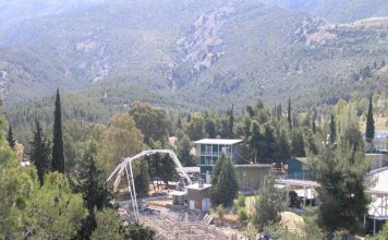 Πολίτες του Βύρωνα: Χτίζουν κατοικίες αξιωματικών σε στρατόπεδο στον Υμηττό;