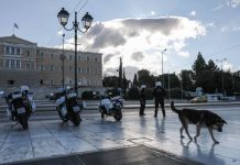 Το σχέδιο για τετράμηνο εναλασσόμενο lockdown έως τον Μάρτιο