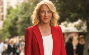 Η Ρένα Δούρου στο libre: “Ζούμε μια παρακρατική δυστοπία – Η προσπάθεια συγκάλυψης ξεκινά από τον πρωθυπουργό”