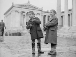 Χριστουγεννιάτικα κάλαντα του 1944
