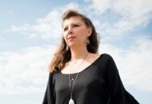 Αθηνά Ρούτση: «Ένας ιός φανέρωσε τους φόβους μας και πόσο εύκολα ξεχνάμε».