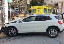 Τροχαίο ατύχημα στην οδό Αγίας Σοφίας