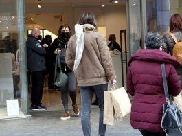 Στις «κόκκινες» περιοχές η Αττική. Μέτρα με εξαιρέσεις