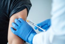 Αντίθετοι οι γιατροί με τον εμβολιασμό έναντι της Covid-19 από τα φαρμακεία