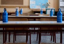 Με αυστηρά μέτρα η επιστροφή σε δημοτικά και νηπιαγωγεία στις 11/1