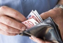 ΓΣΕΕ: Μείωση εισοδήματος είδαν 6 στους 10 εργαζομένους εν μέσω κορωνοϊού