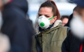 Κρατάς την αναπνοή σου όταν περνάς δίπλα από άλλους;