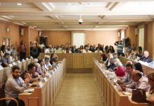 Τους δίνουν ” ψίχουλα” και απαιτούν να κάνουν …θαύματα