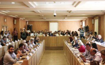 Τους δίνουν ” ψίχουλα” και απαιτούν να κάνουν …θαύματα