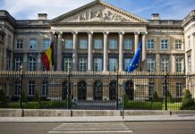 Βελγικό δικαστήριο επιβάλλει στην κυβέρνηση να αναθεωρήσει το νομικό πλαίσιο των μέτρων κατά του κορωνοϊού