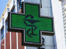 Έξαλλοι οι φαρμακοποιοί με τα τεστ κορωνοϊού