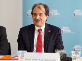 Καθηγητής Ιωαννίδης, η δικαίωση: Αφού τον συκοφάντησαν ως… ψεκασμένο, το Μαξίμου τώρα υιοθετεί όσα έλεγε