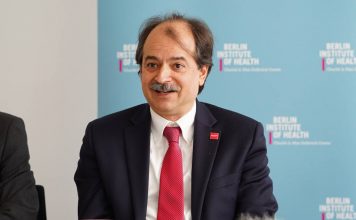 Καθηγητής Ιωαννίδης, η δικαίωση: Αφού τον συκοφάντησαν ως… ψεκασμένο, το Μαξίμου τώρα υιοθετεί όσα έλεγε