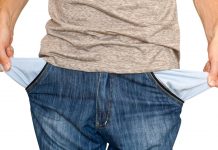 Έρευνα: Οι μισοί Έλληνες καλύπτουν μόνο τα απαραίτητα έξοδα