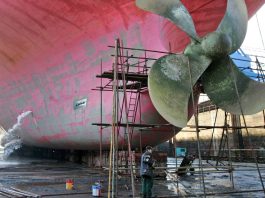 Ναυπηγεία: Κυβερνητική αδιαφορία για τα αυξανόμενα κρούσματα κορωνοϊού καταγγέλλουν οι εργαζόμενοι