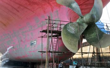 Ναυπηγεία: Κυβερνητική αδιαφορία για τα αυξανόμενα κρούσματα κορωνοϊού καταγγέλλουν οι εργαζόμενοι