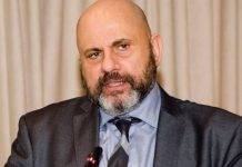 Κούβελας: «Λάθος η στρατηγική των εμβολιασμών και το lockdown. Κάναμε μία επιτροπή ειδικών που τη διαλέξαμε καφενειακά»