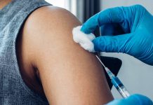 Εμβόλιο: Η αποτυχία με τους ηλικιωμένους, φέρνει τους 50αρηδες τον Απρίλιο