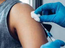 Κορωνοϊός: Νέο επικαιροποιημένο εμβόλιο θα κυκλοφορήσει τον Σεπτέμβριο