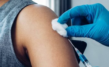 Κορωνοϊός: Νέο επικαιροποιημένο εμβόλιο θα κυκλοφορήσει τον Σεπτέμβριο