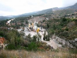 Τσιμέντο να γίνει…