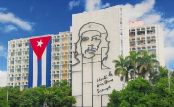 Υπογράφουμε για τον τερματισμό του εμπάργκο κατά της Κούβας