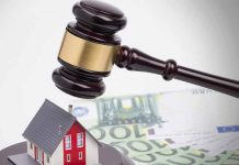 ΡΕΚ: Κάτω τα χέρια από τα σπίτια του λαού