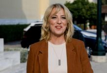 Η κυβέρνηση κλειδώνει την Τοπική Αυτοδιοίκηση μακριά από την κοινωνία