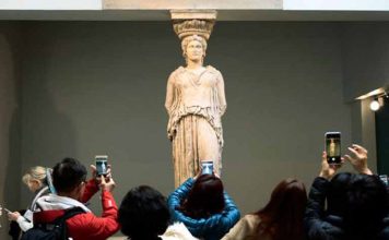 Οι Βρετανοί πολίτες τάσσονται υπέρ της επιστροφής των Γλυπτών του Παρθενώνα σύμφωνα με την εταιρεία δημοσκοπήσεων YouGov