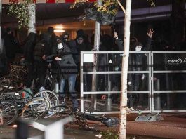 Επεισόδια στην Ολλανδία με δύο τραυματίες.