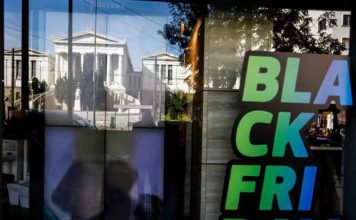 Θετικός ο πρόεδρος του Εμπορικού και Βιομηχανικού Επιμελητηρίου Πειραιώς Β. Κορκίδης για τον τζίρο της Black Friday