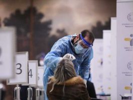 Νίκος Τζανάκης – Τις επόμενες τρεις εβδομάδες τα κρούσματα θα κυμανθούν μεταξύ 9 και 11 χιλιάδων