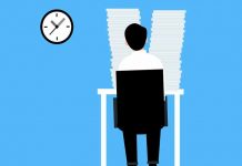 Καταργείται η υποχρέωση των εργοδοτών να δηλώνουν τις υπερωρίες.