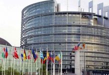 Ποιος είναι ο μισθός, τα επιδόματα και η σύνταξη που παίρνουν οι ευρωβουλευτές;