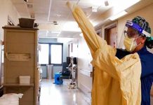 Μετάλλαξη “Όμικρον”: Οι θεωρίες για το πώς προέκυψε