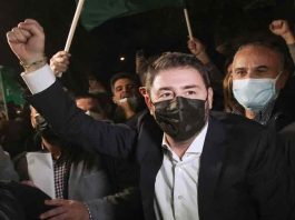 Νίκος Ανδρουλάκης: «Το ΠΑΣΟΚ επέστρεψε» – Οι πρώτες δηλώσεις του νέου αρχηγού του ΚΙΝΑΛ