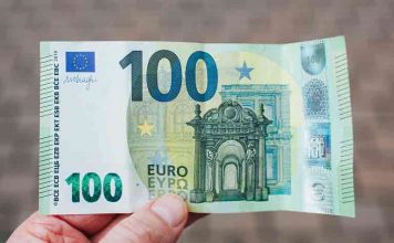 «Ανατροπή» με το πρόστιμο των 100 ευρώ στους μη εμβολιασμένους;