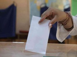 Απόφαση ΥΠΕΣ “μυρίζει” εκλογές: Κατανομή & χρήση προεκλογικών χώρων κομμάτων από τους δήμους (ΦΕΚ)