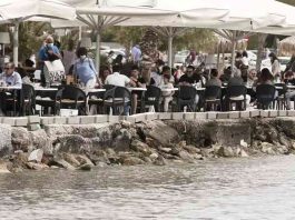 Κορονοϊός – Μέτρα: Το χρονοδιάγραμμα για επιπλέον χαλάρωση και η κατάργηση του πιστοποιητικού εμβολιασμού