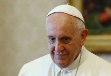 Ιταλία: «Ποτέ πόλεμος!», γράφει σε tweet του για Ουκρανία ο πάπας Φραγκίσκος