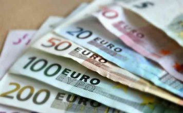 Δώρο Πάσχα: Πότε καταβάλλεται και πως υπολογίζεται